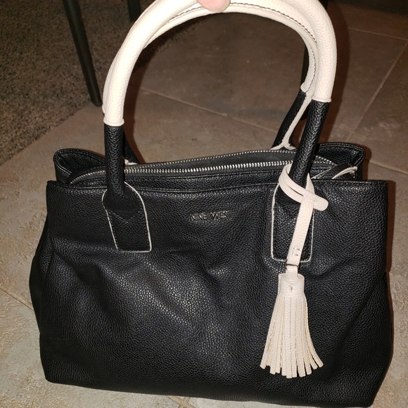 Nine West Handbag - Picture 7 of 9